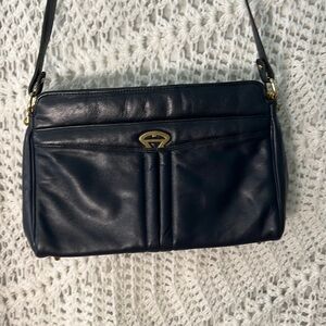 Etienne Aigner Handbag Vintage.  Leather purse with zip closure.